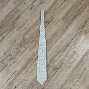 Burberry silk giraffe tie